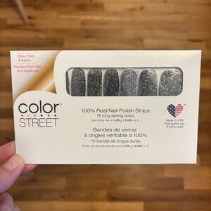 Color Street “Mind Matters” Nail Strips